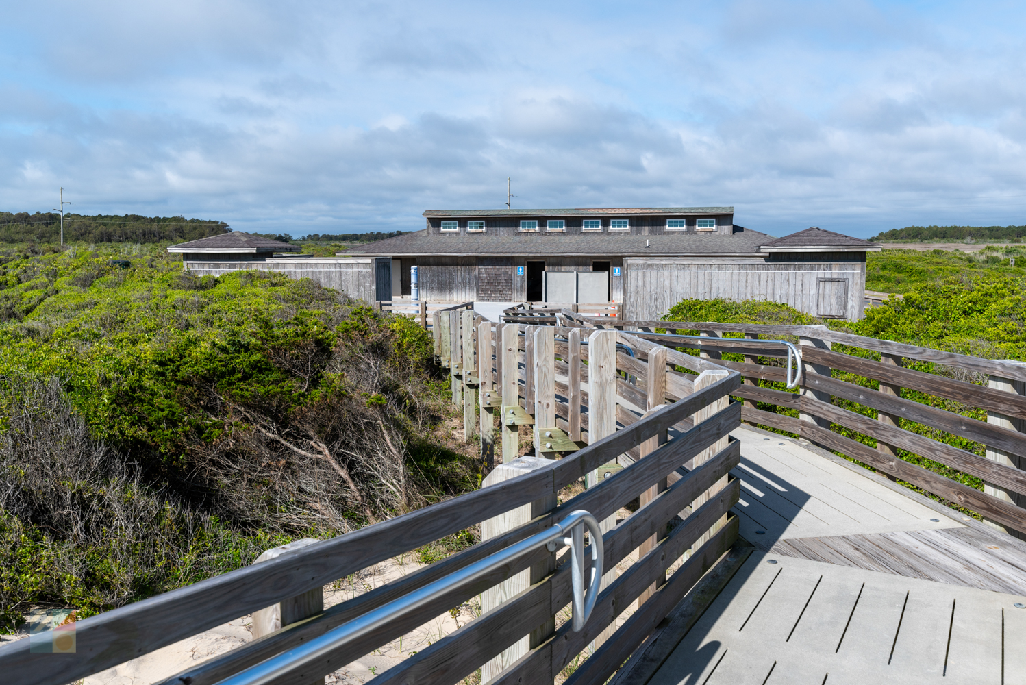 Coquina Beach facilities