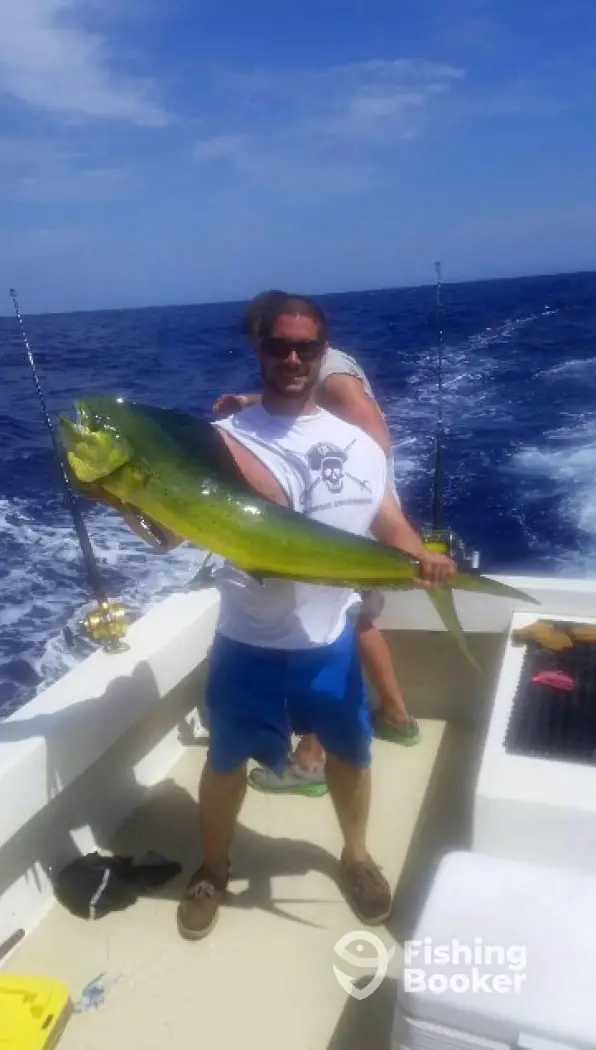 Reelax Fishing Charters charter image 5