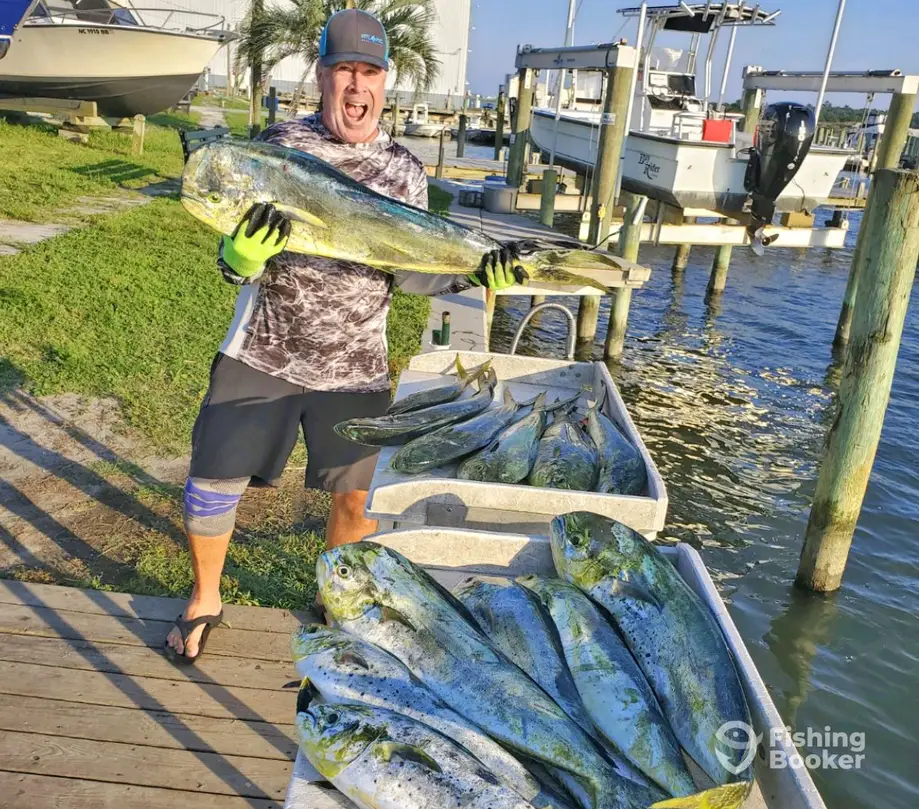 Salty Affairs Sportfishing charter image 6