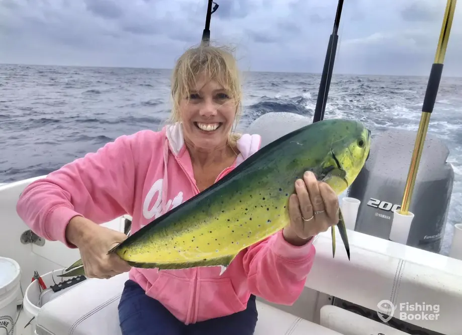 Unreel Sportfishing charter image 3