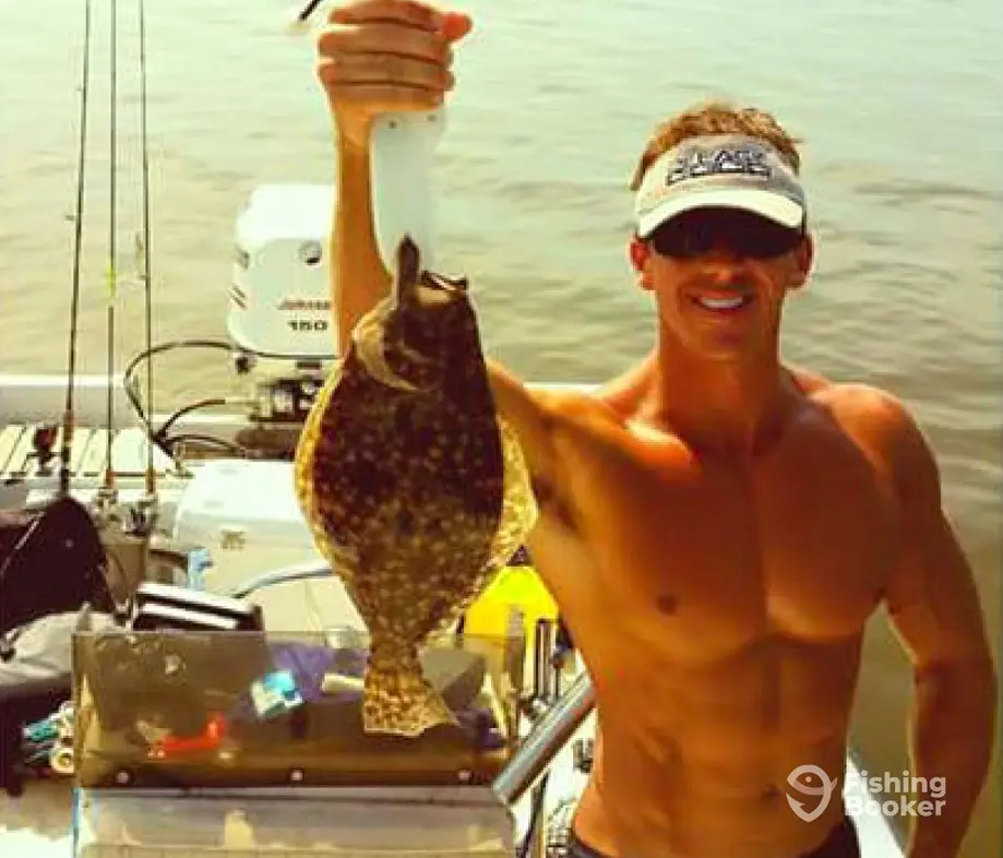 Shallow Minded Charters charter image 2